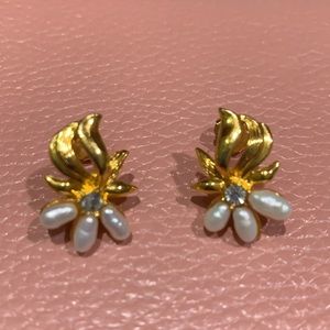 ✅Firm Reduced Price✅Baroque Pearl Earrings